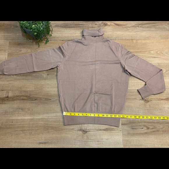 Woolen Bloom turtleneck sweater - Picture 5 of 8